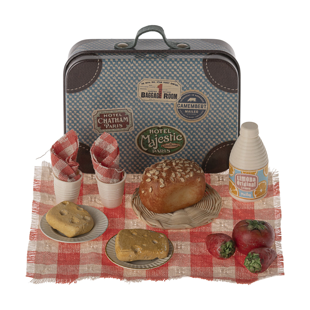 New Maileg Mouse Picnic Set