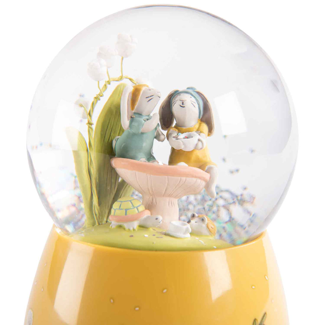 Musical Snow Globe Trois Petits Lapins