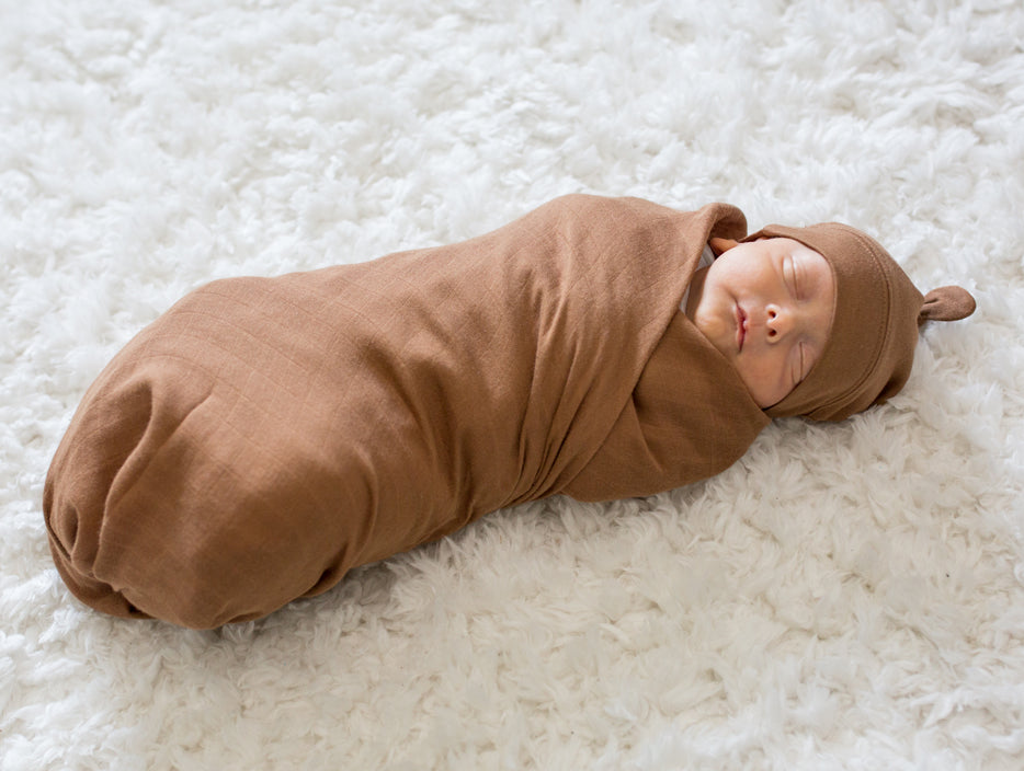 Hello World Baby Swaddle & Hat Set - Tan