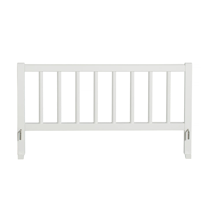 Oliver Furniture Wood Junior Bed (90x160 / 200cm) - White