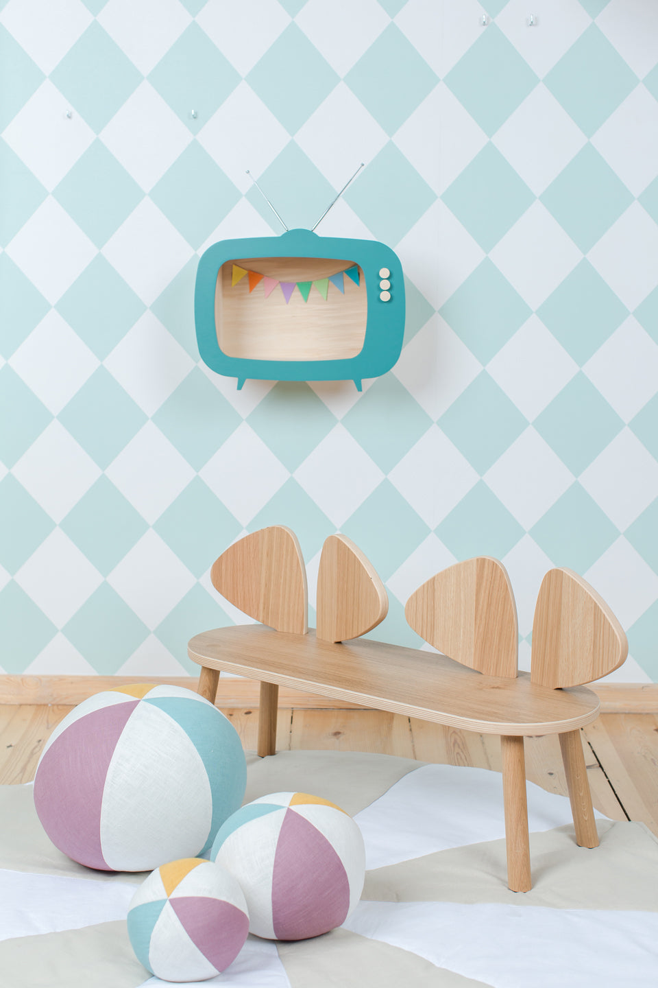 Up Warsaw Kids TV Wooden Shelf - Ocean Green